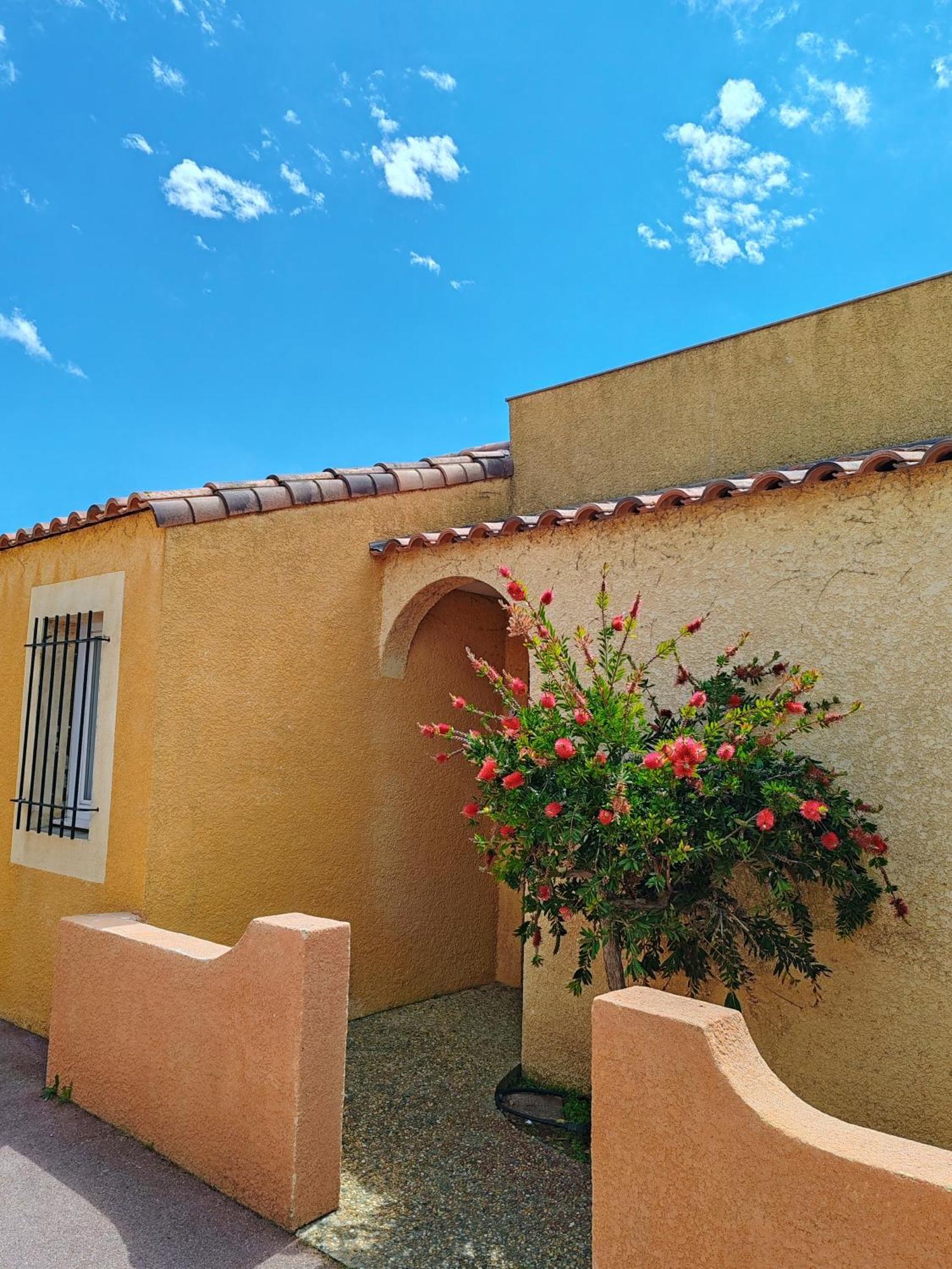 Residence L'Oustal Des Mers Gruissan Exterior photo